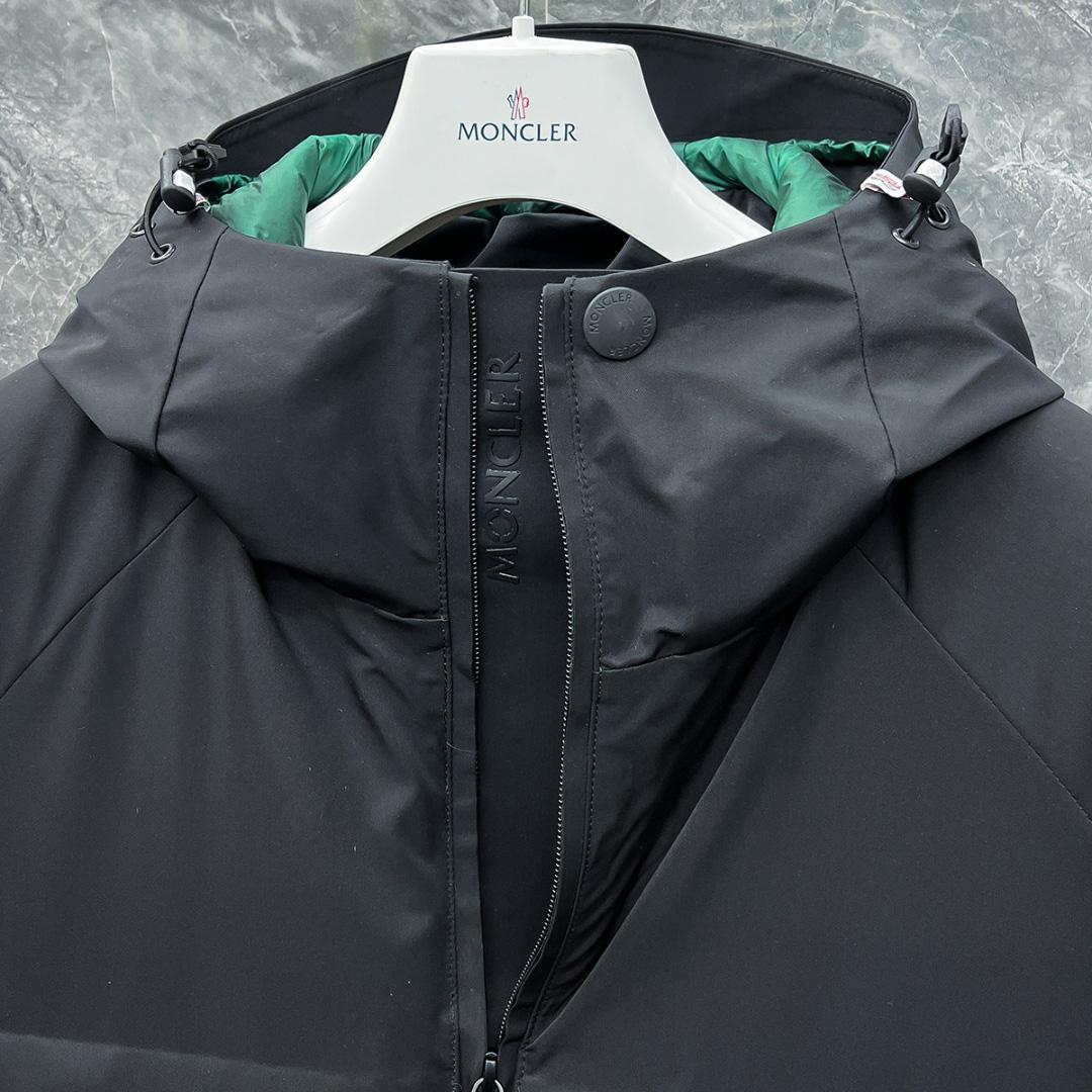 Moncler Short Down Jacket - DesignerGu