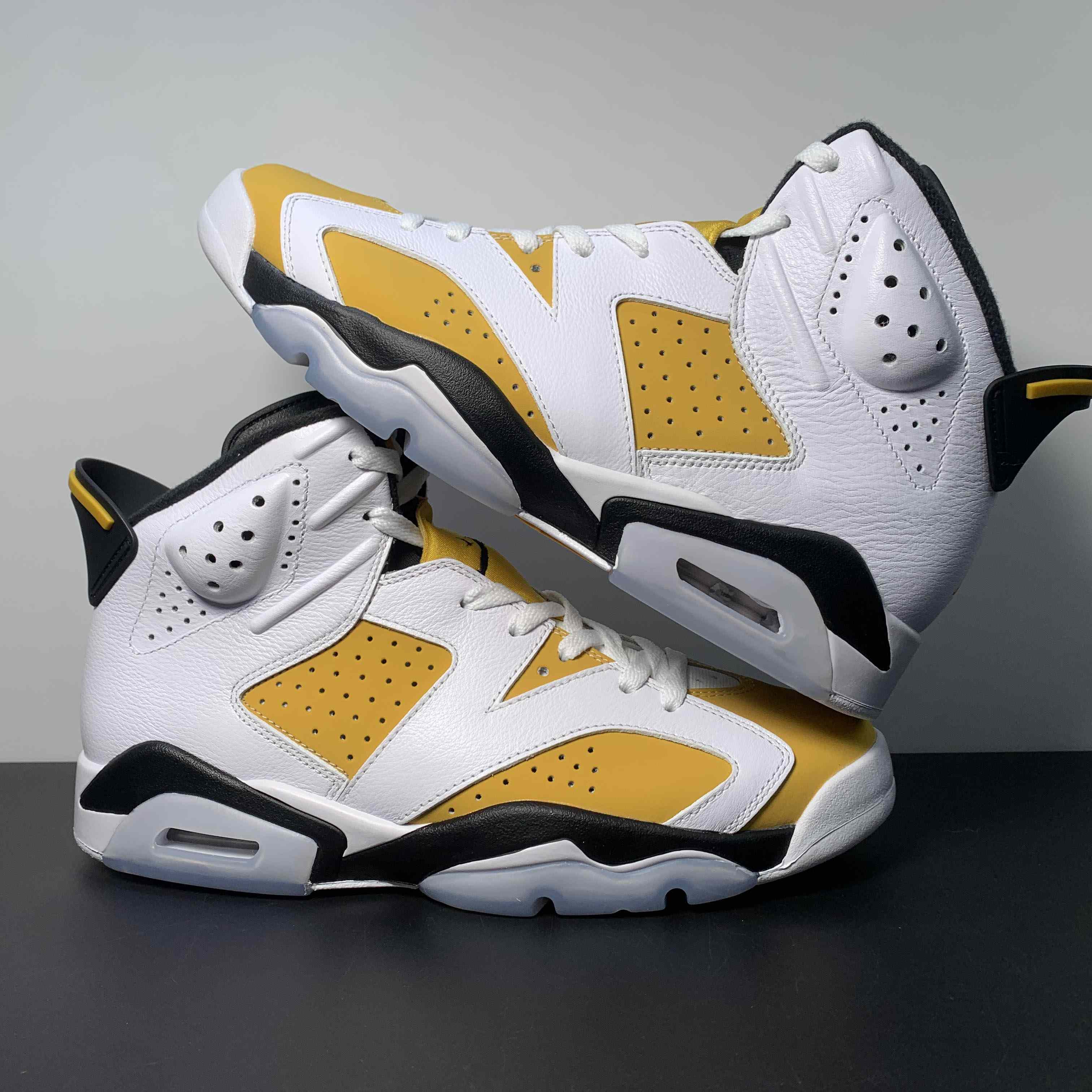 Air Jordan 6 “Yellow Ochre” Sneaker                CT8529-170 - DesignerGu