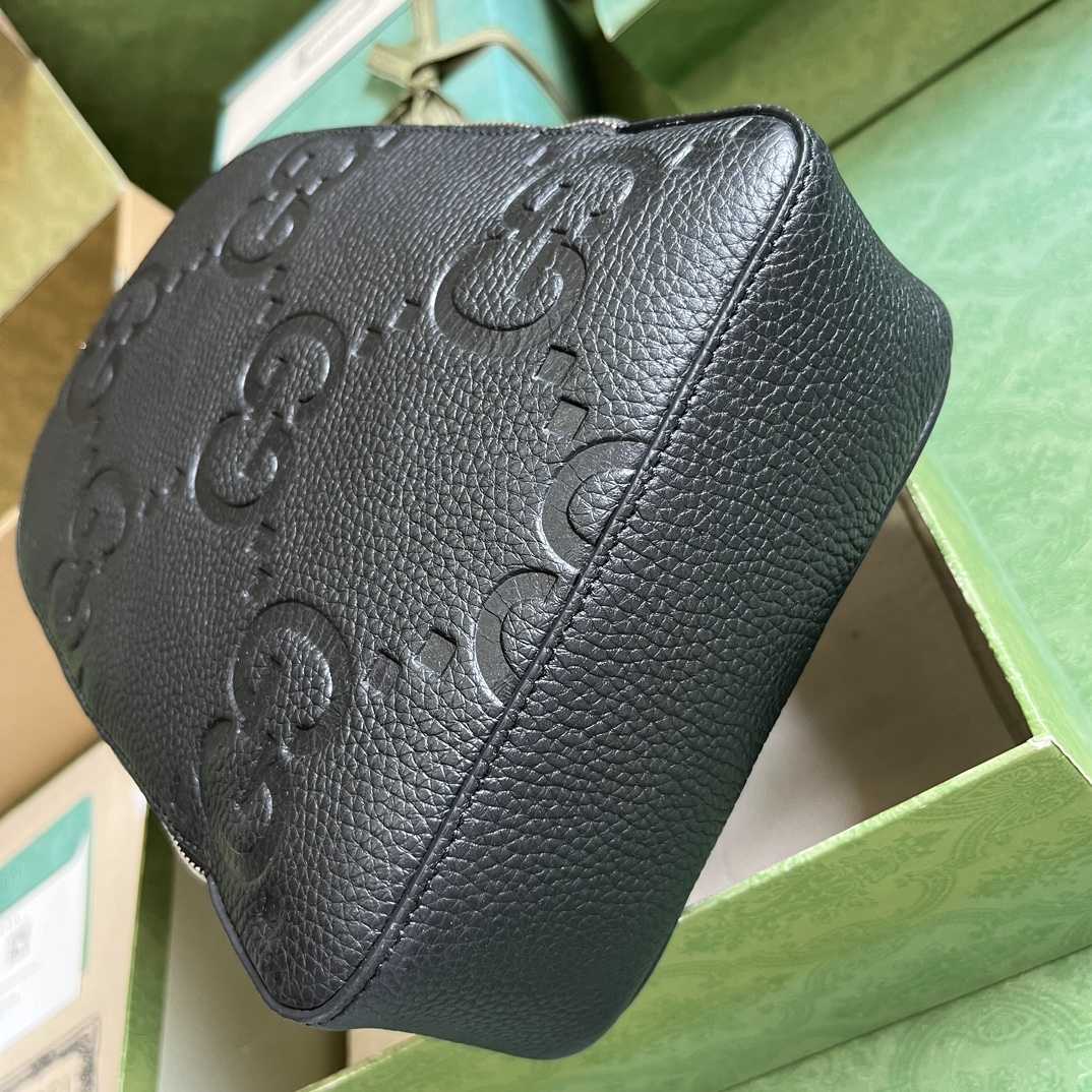 Gucci Jumbo GG Crossbody Bag - DesignerGu