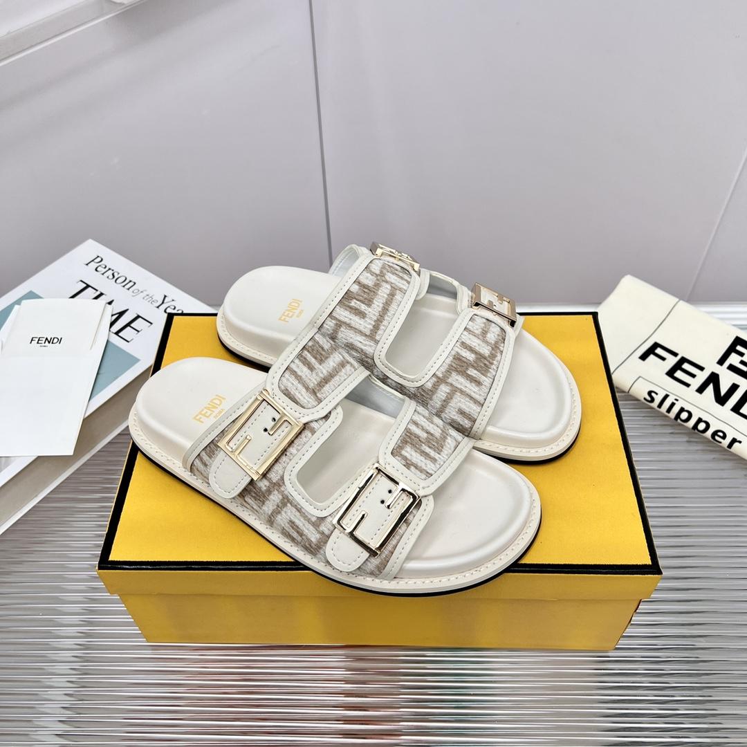 Fendi Feel FF Fabric Slides - DesignerGu