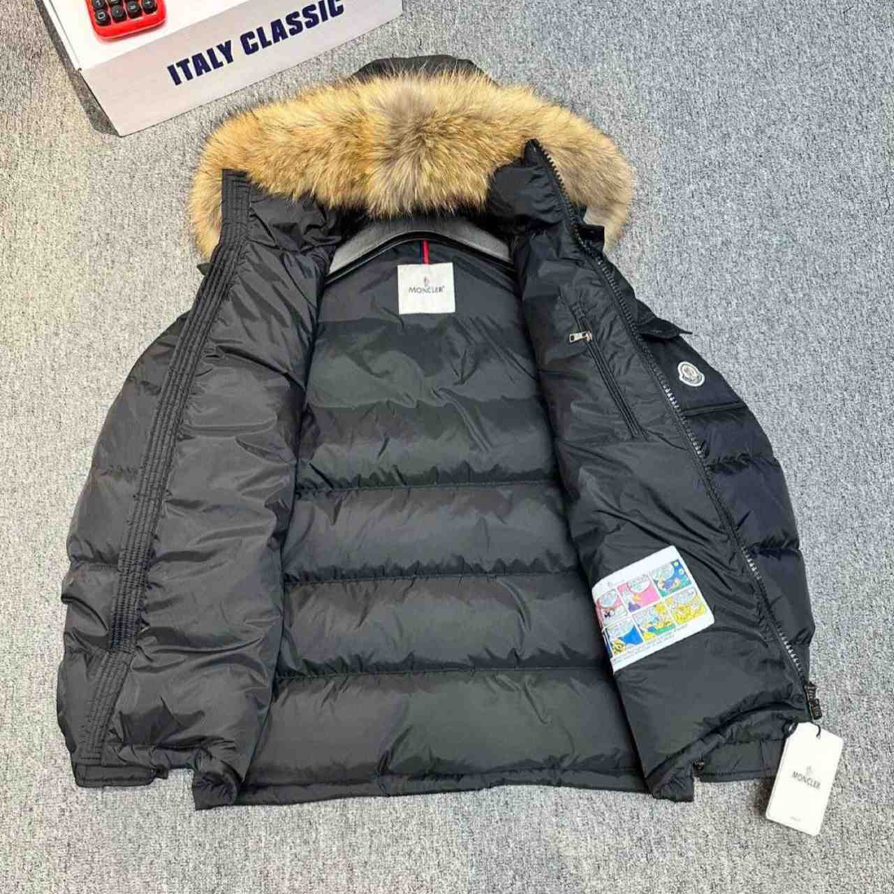 Moncler Maya Short Down Jacket - DesignerGu