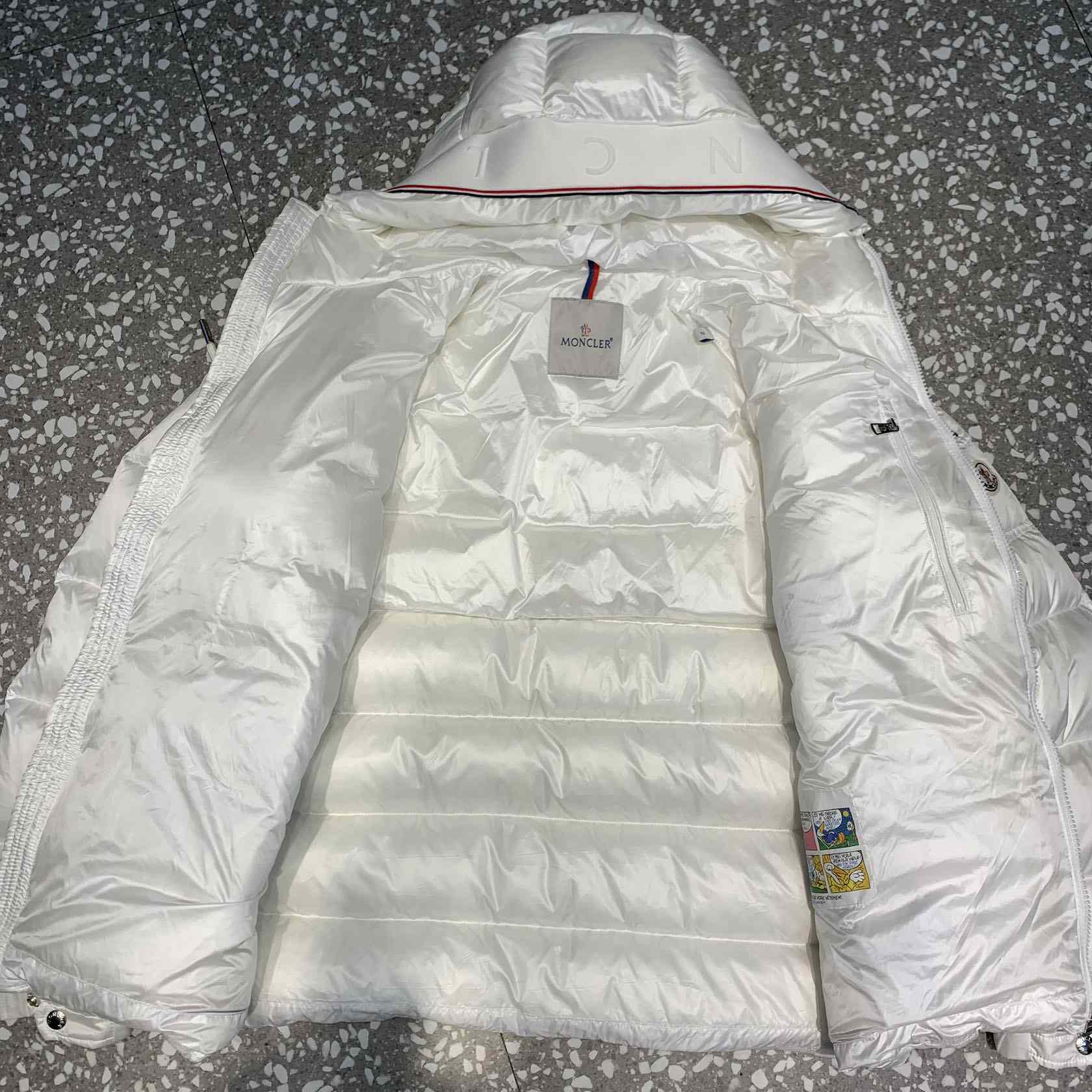 Moncler Pavin Short Down Jacket - DesignerGu