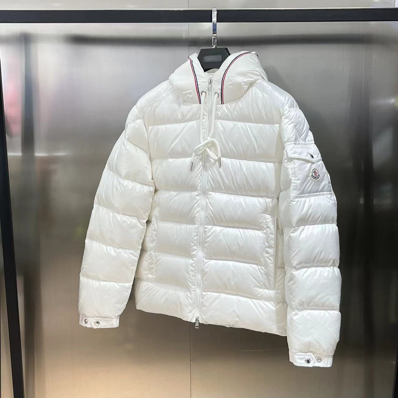 Moncler Pavin Short Down Jacket - DesignerGu