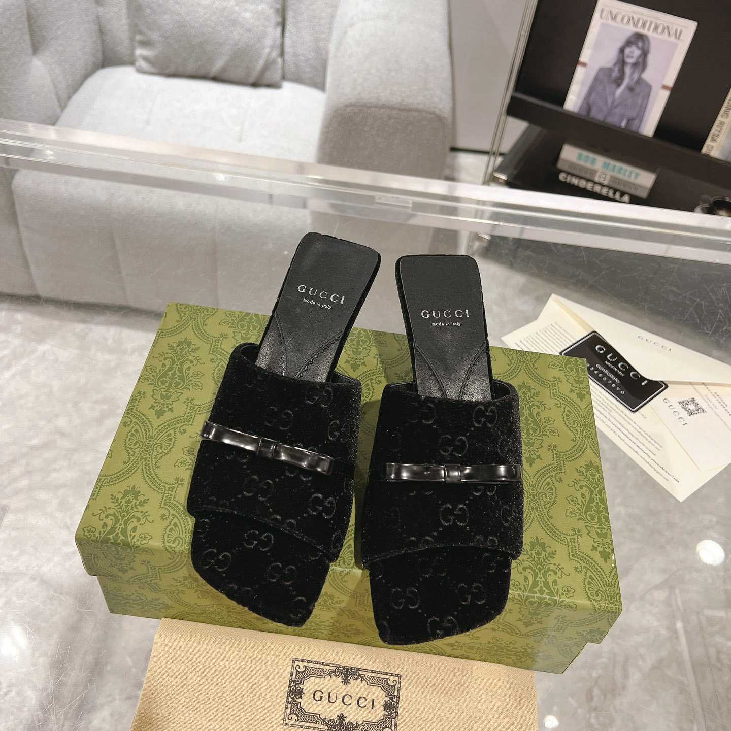 Gucci GG Slide Sandal - DesignerGu