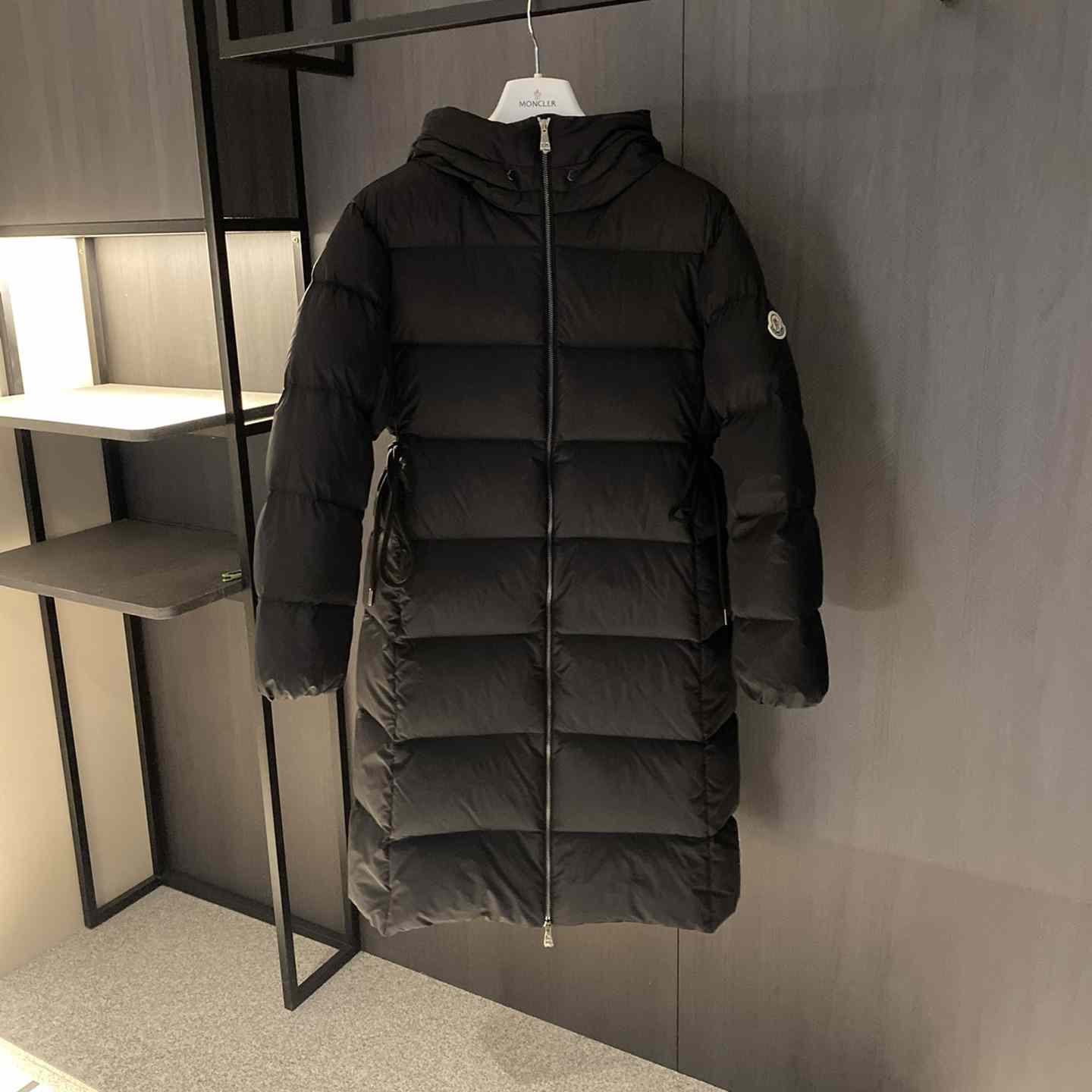 Moncler Bondree Long Down Jacket - DesignerGu