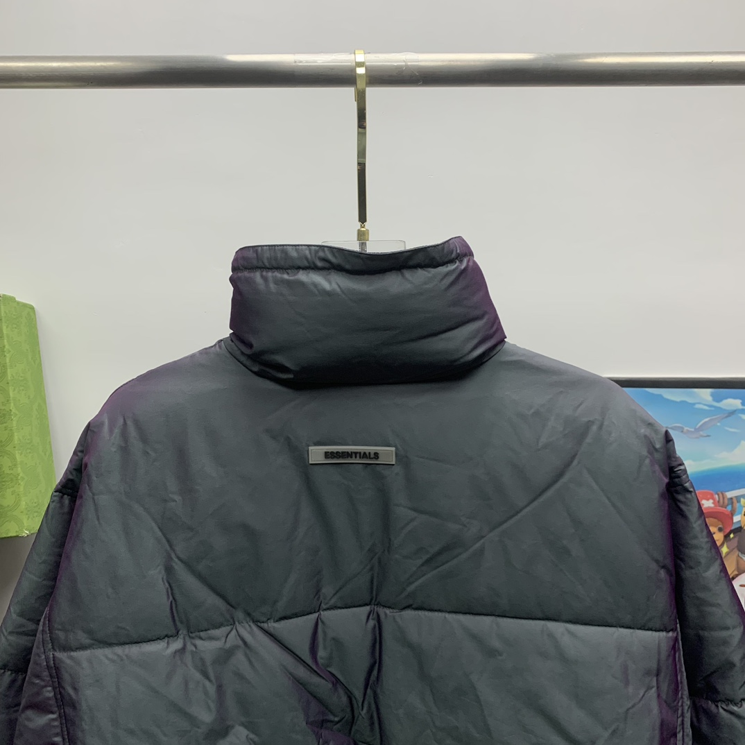 Fear Of God Essential Puffer Jacket - DesignerGu