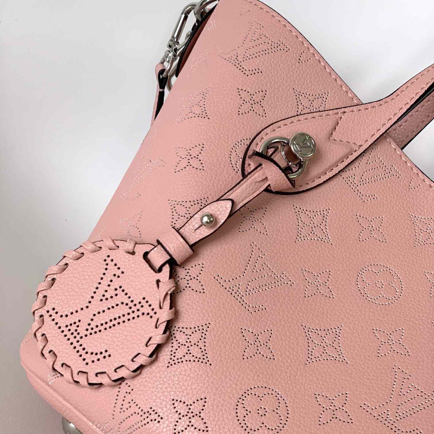 Louis Vuitton Blossom PM  M23196 - DesignerGu