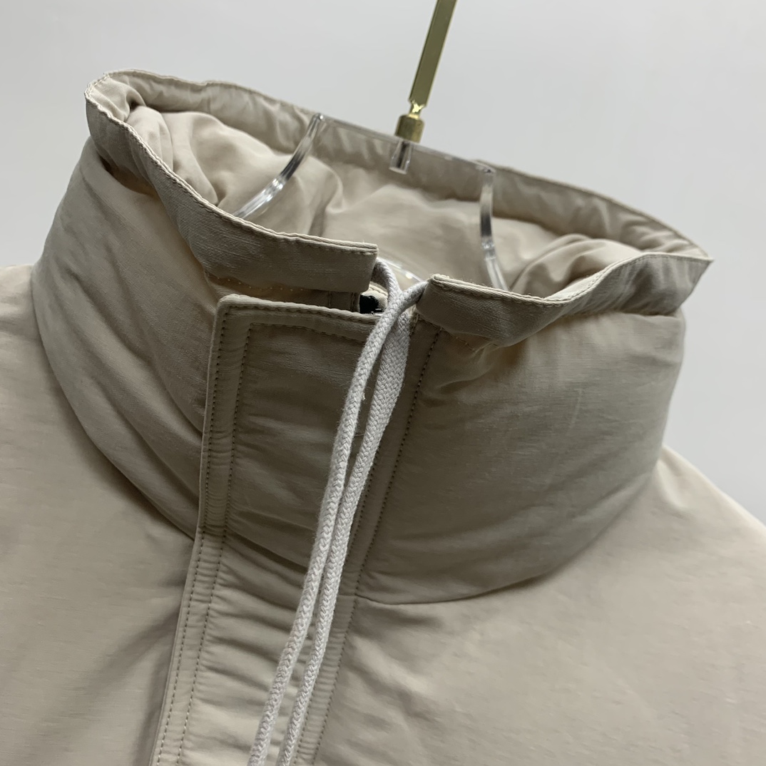 Fear Of God Essential Puffer Jacket - DesignerGu