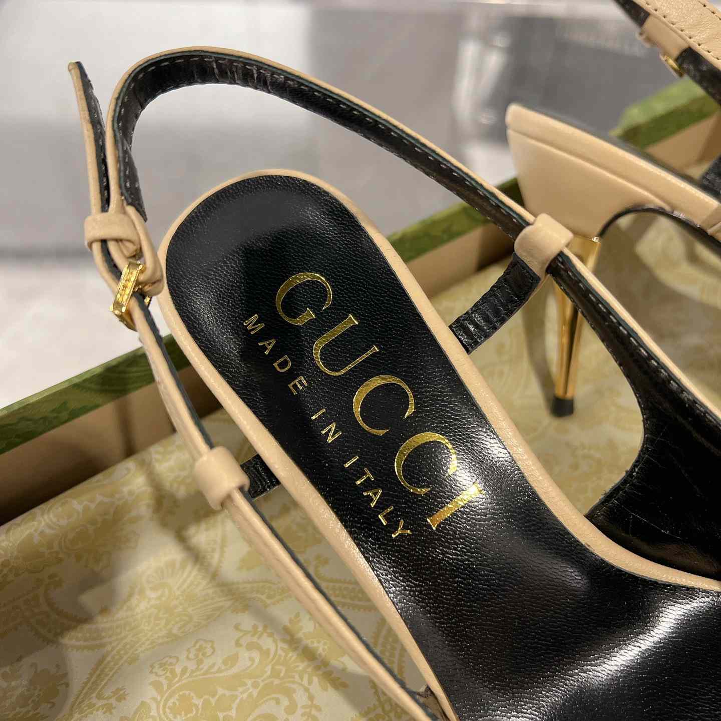 Gucci Women's Slingback Heeled Pump - DesignerGu