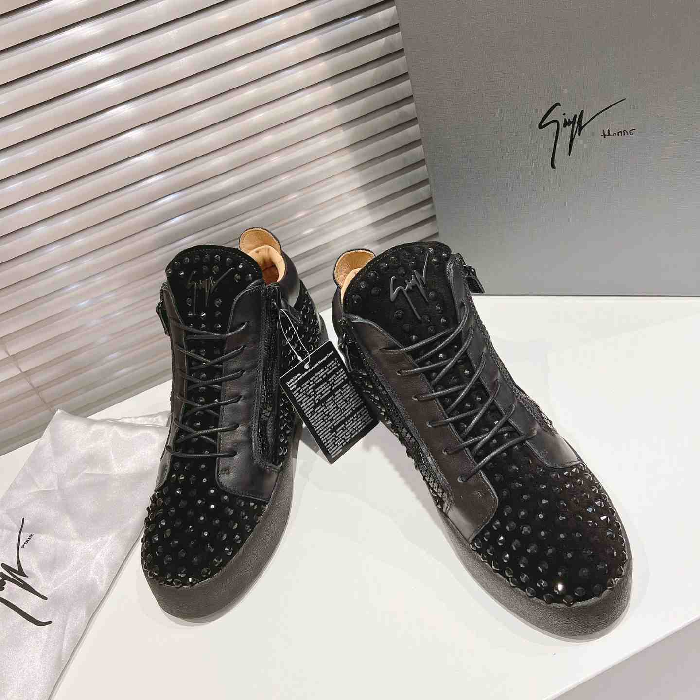 Giuseppe Zanotti Sneakers - DesignerGu