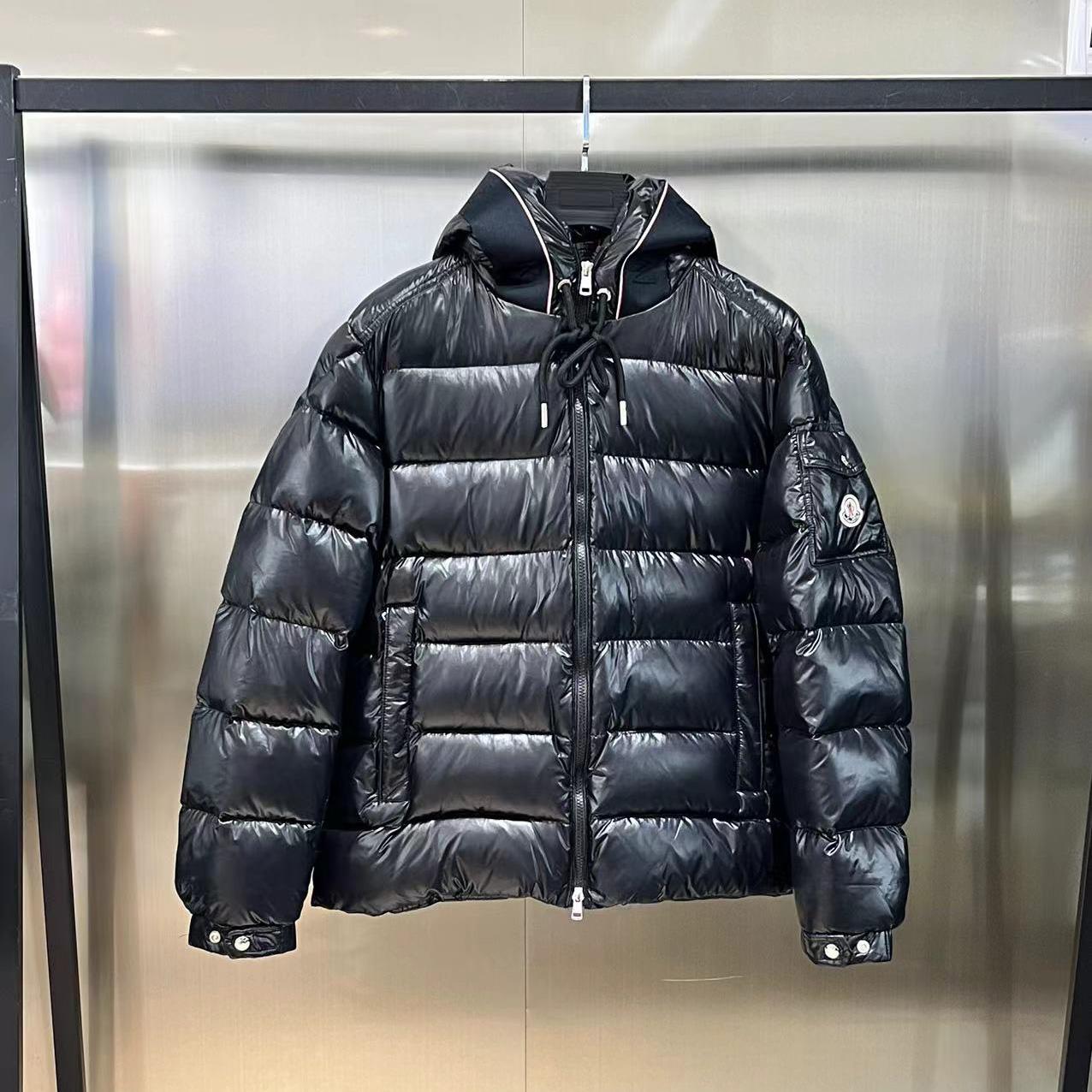 Moncler Pavin Short Down Jacket - DesignerGu