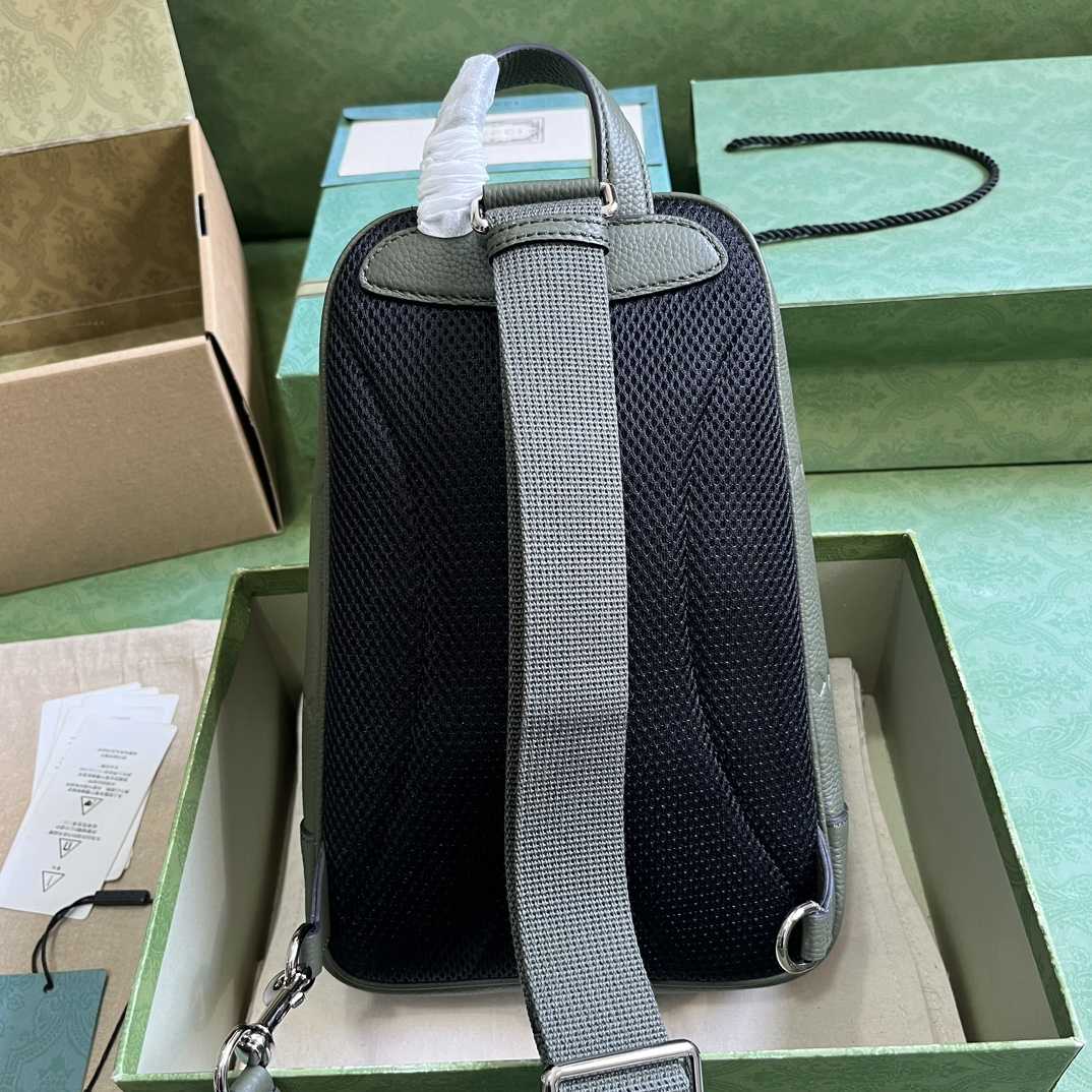 Gucci Jumbo GG Crossbody Bag - DesignerGu