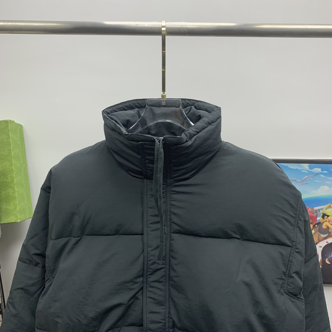 Fear Of God Essential Puffer Jacket - DesignerGu