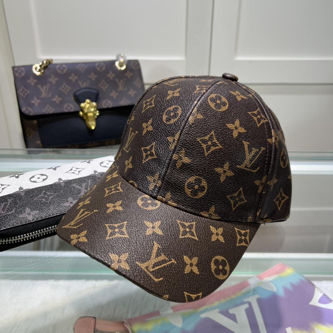 Louis Vuitton Monogram Cap - DesignerGu