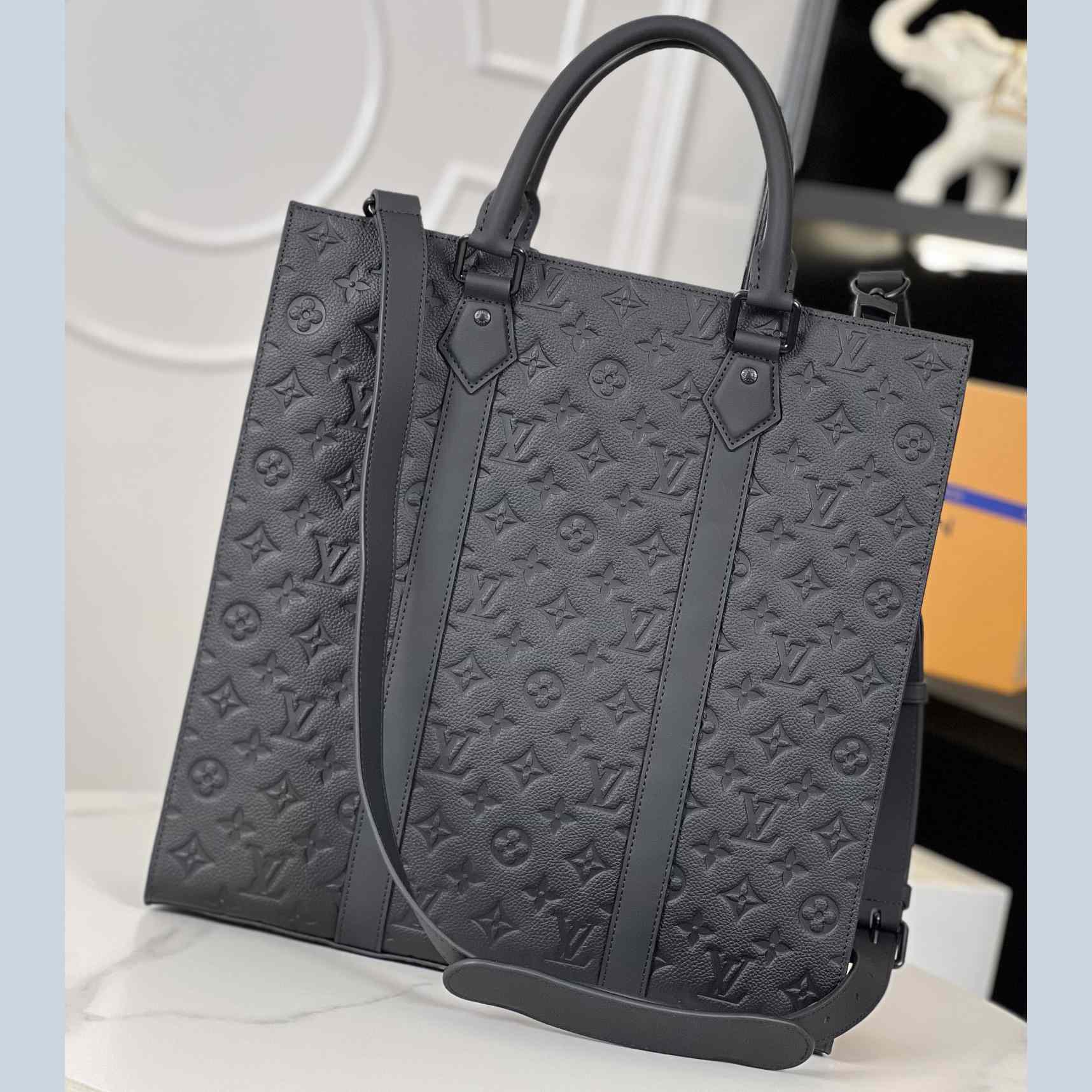 Louis Vuitton Sac Plat NV   M21866 - DesignerGu