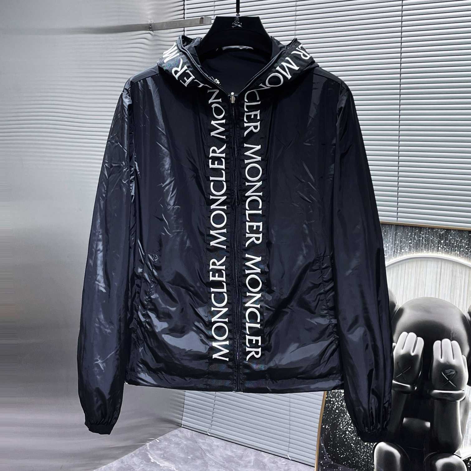 Moncler Black Massereau Logo Trim Windbreaker - DesignerGu