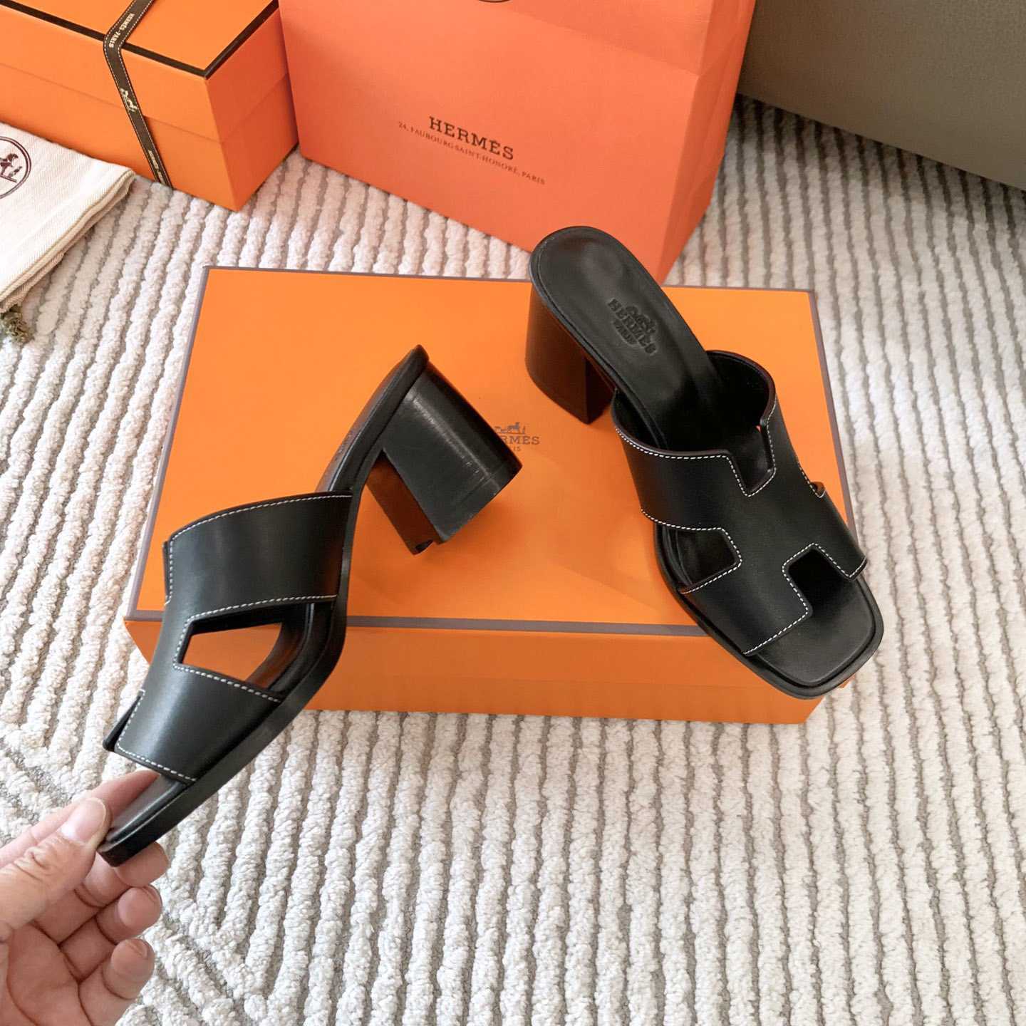 Hermes Oran Sandal - DesignerGu