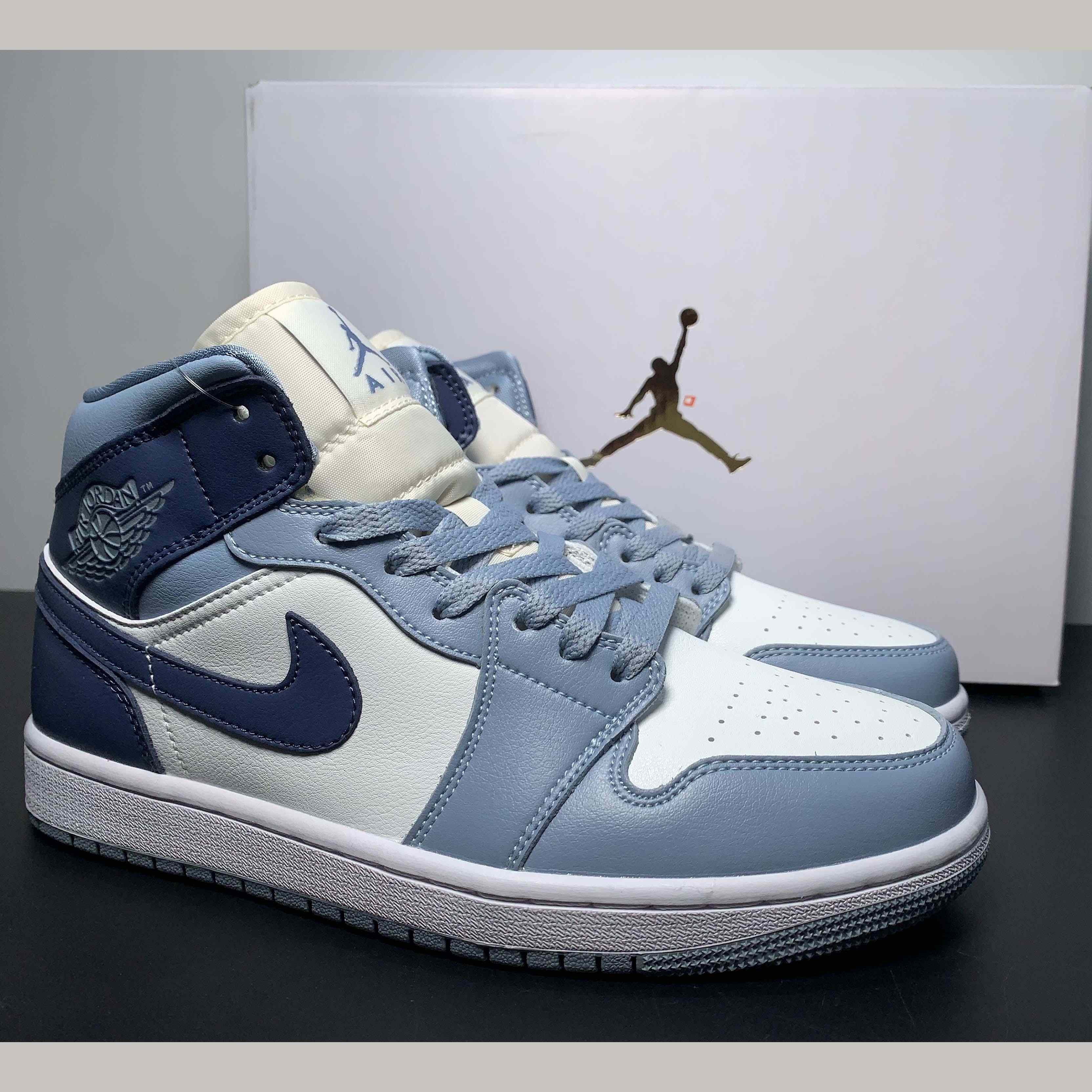 Air Jordan 1 Mid  Sneaker      BQ6472-140 - DesignerGu