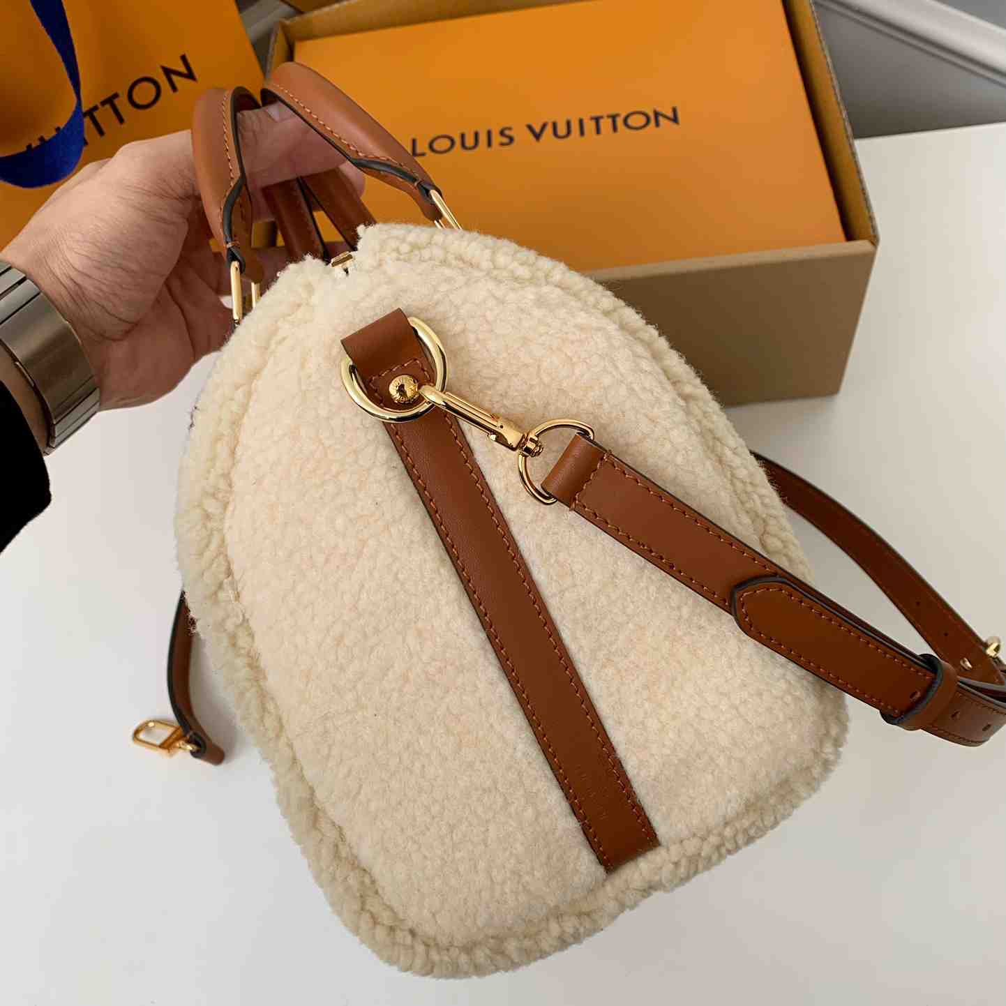 Louis Vuitton Speedy Bandoulière 25   M23468 - DesignerGu