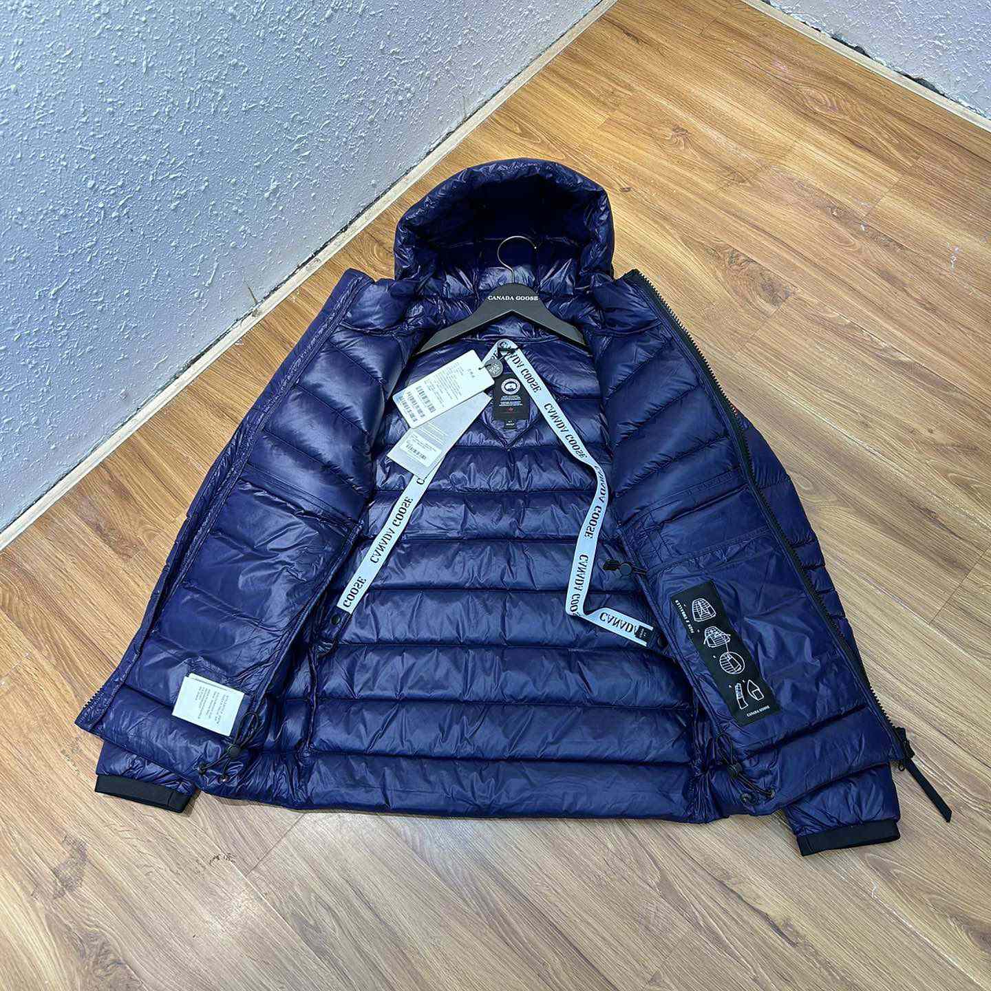 Canada Goose Crofton Hooded Jacket - DesignerGu