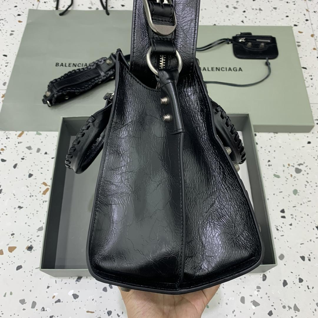 Balenciaga Neo Cagole City Handbag In Black  - DesignerGu