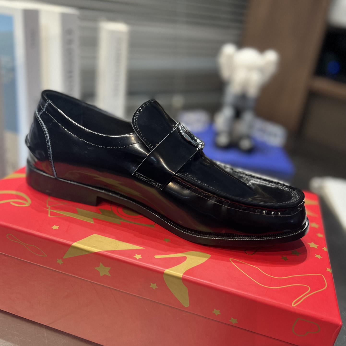 Christian Louboutin CL Moc Loafers  - DesignerGu