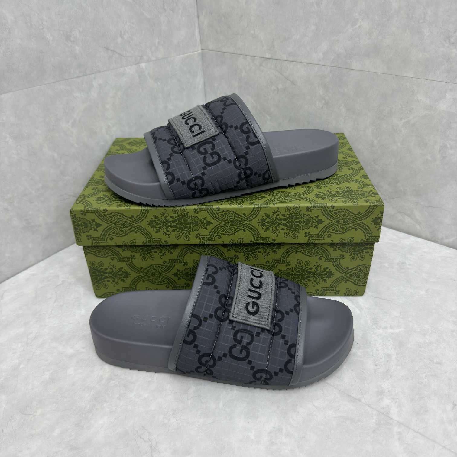 Gucci GG Slide Sandal - DesignerGu