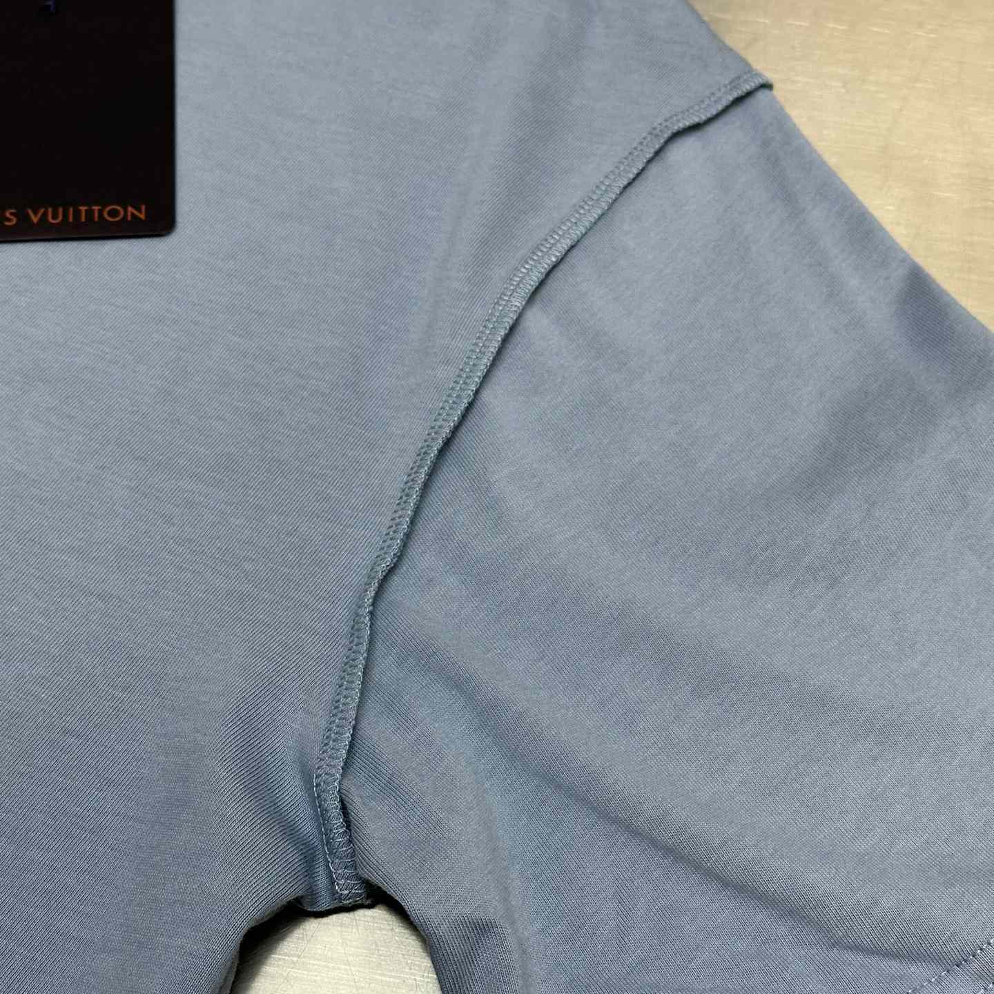 Louis Vuitton Embossed LV T-Shirt      - DesignerGu