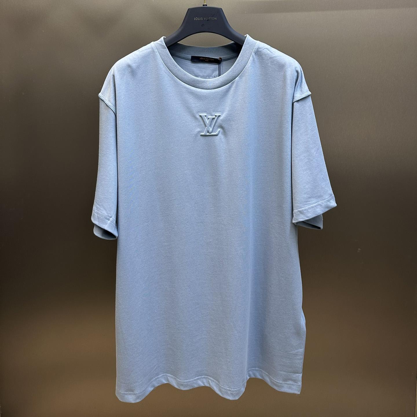 Louis Vuitton Embossed LV T-Shirt      - DesignerGu