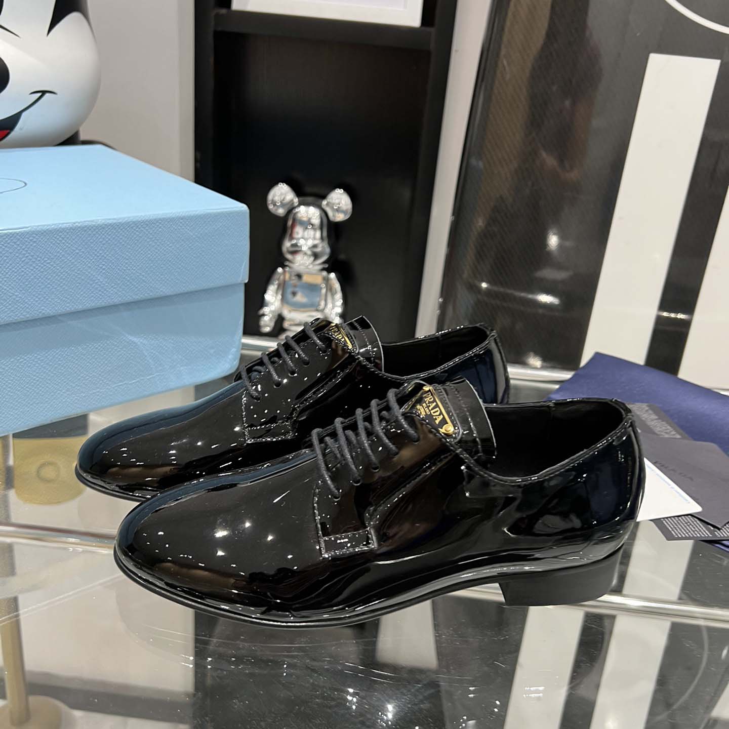 Prada Patent Leather Lace-up Shoes - DesignerGu