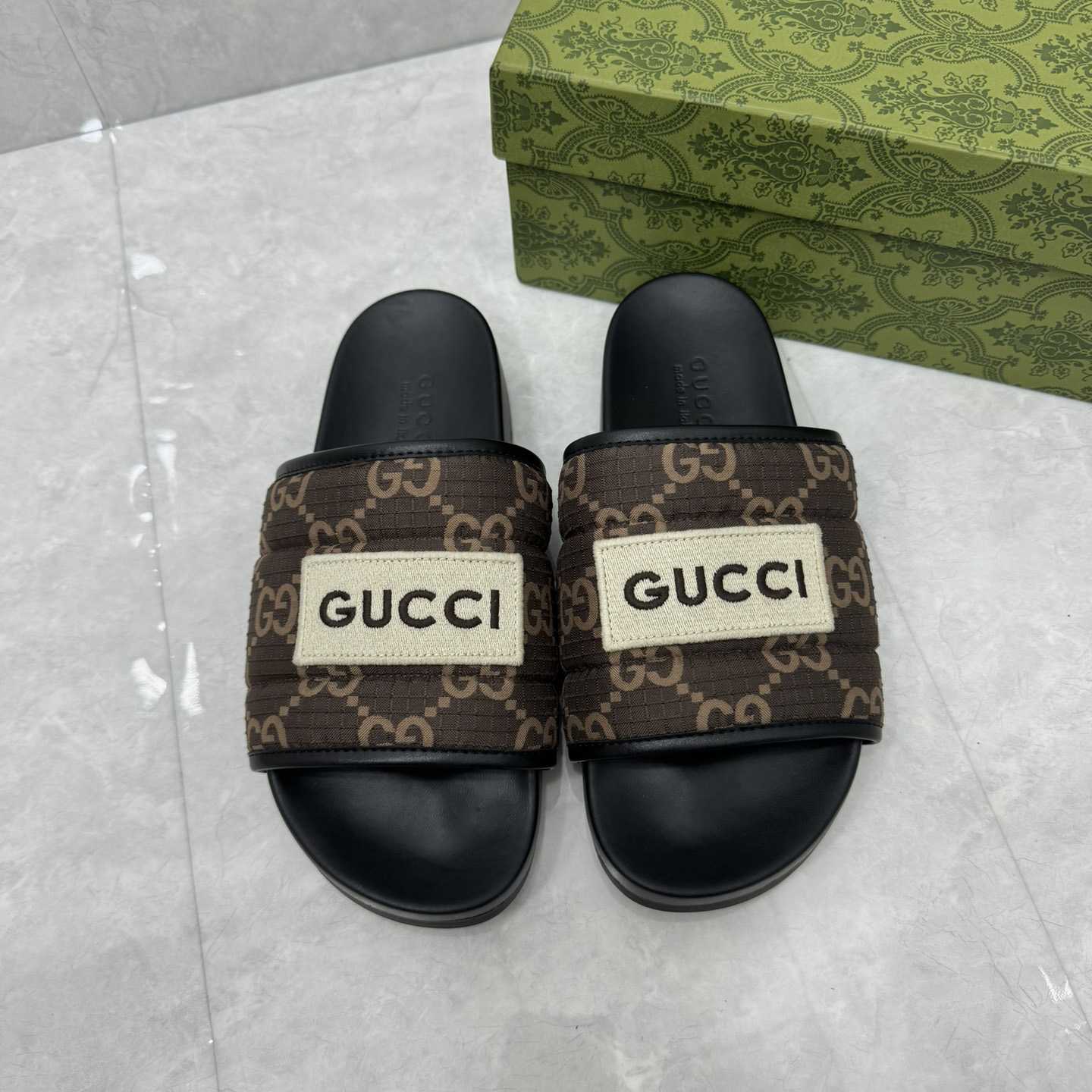 Gucci GG Slide Sandal - DesignerGu