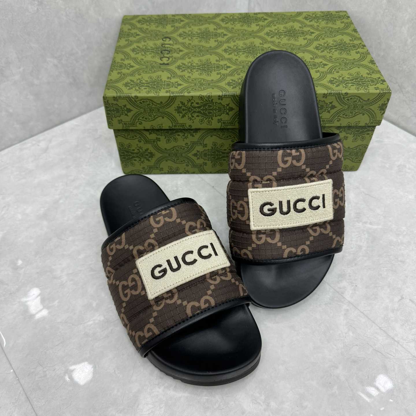 Gucci GG Slide Sandal - DesignerGu