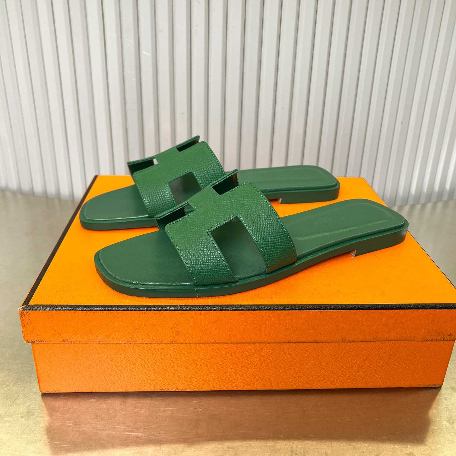 Hermes Izmir Sandal - DesignerGu