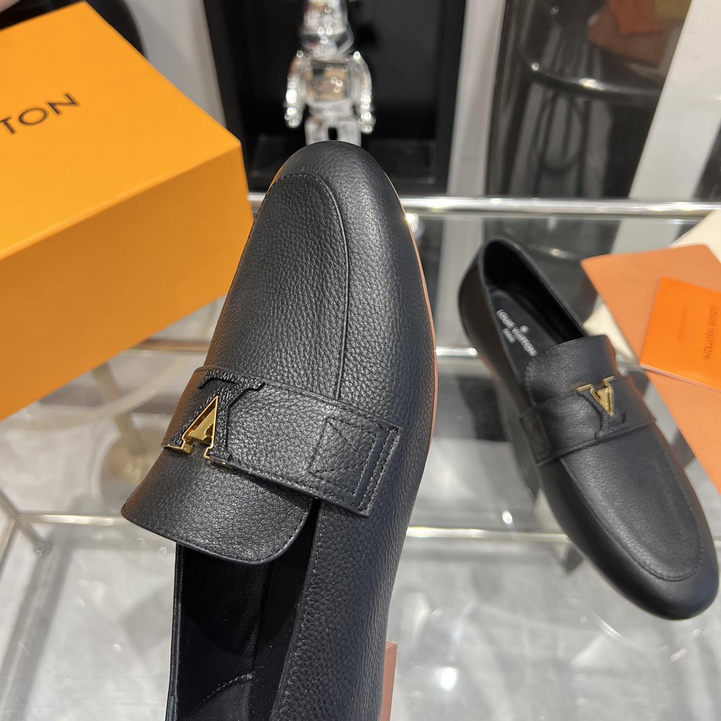 Louis Vuitton LV Capri Loafer - DesignerGu