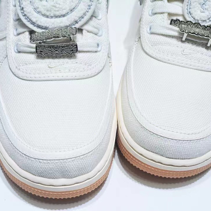 Travis Scott x NK Air Force 1 Sneaker    AQ4211-101  - DesignerGu