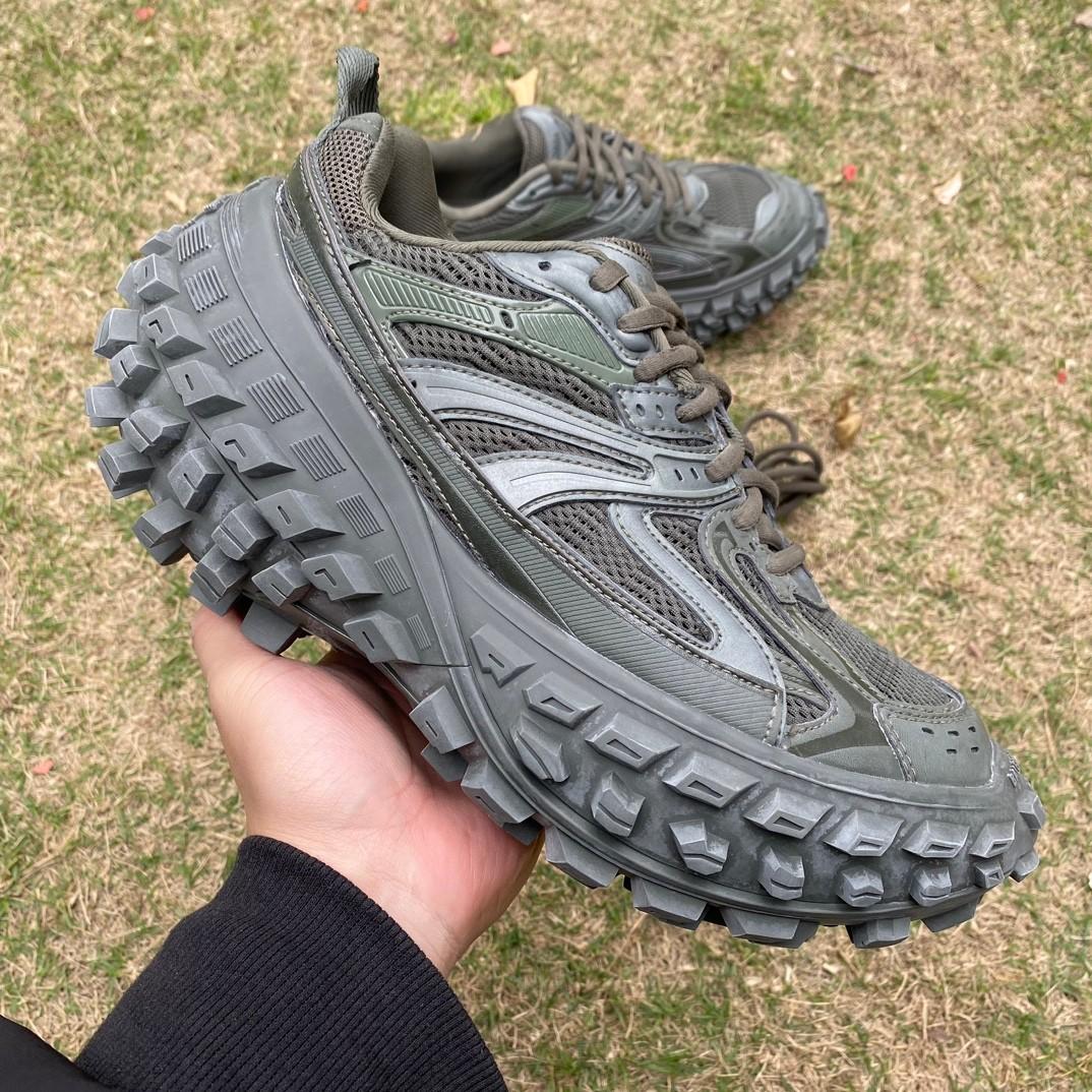 Balenciaga Defender Sneaker  - DesignerGu