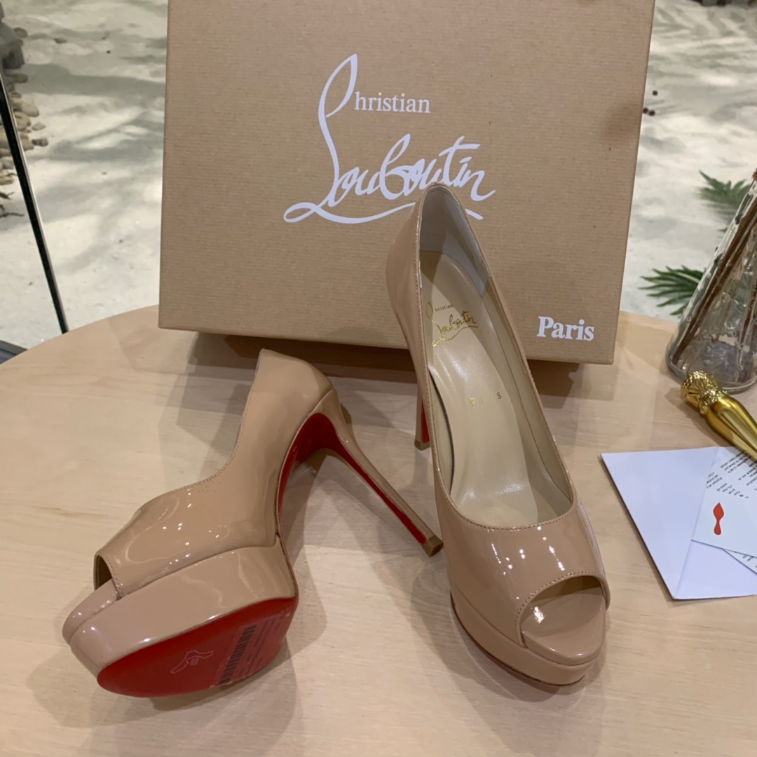 Christian Louboutin Heels - DesignerGu