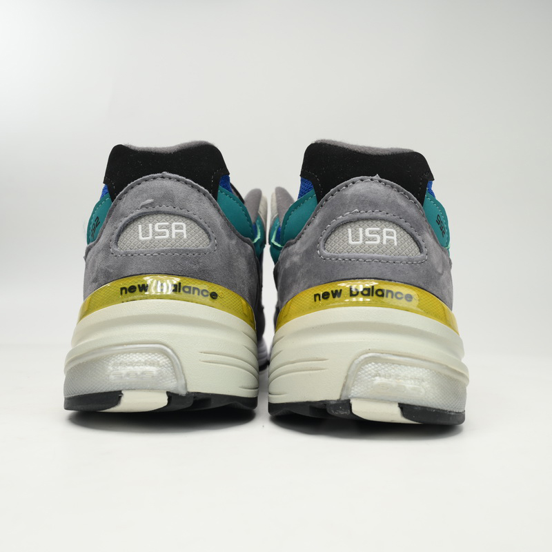 New Balance 992 Blue Grey Sneakers      M992RR  - DesignerGu