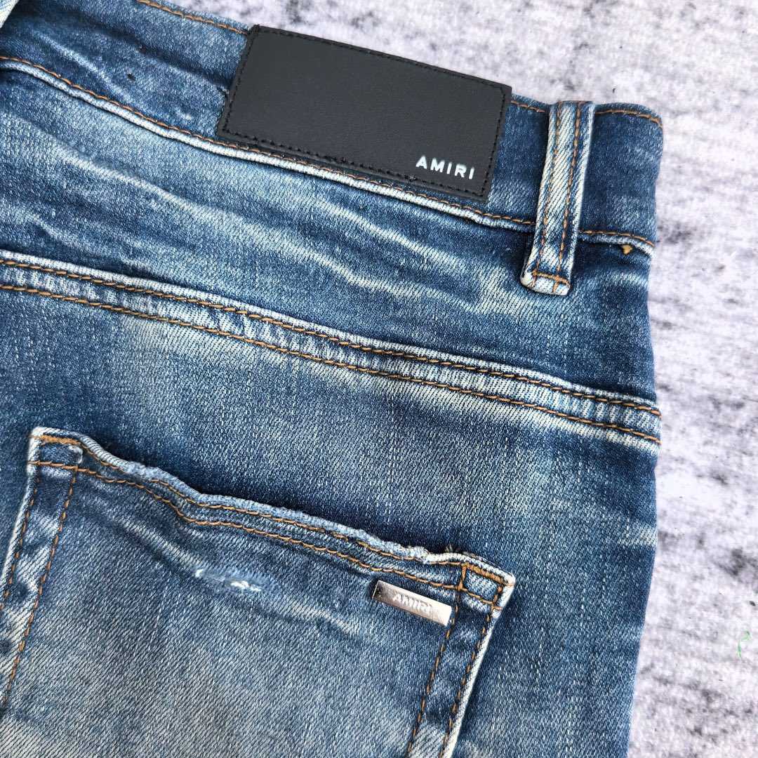 Amiri Slim Fit Jeans    663 - DesignerGu