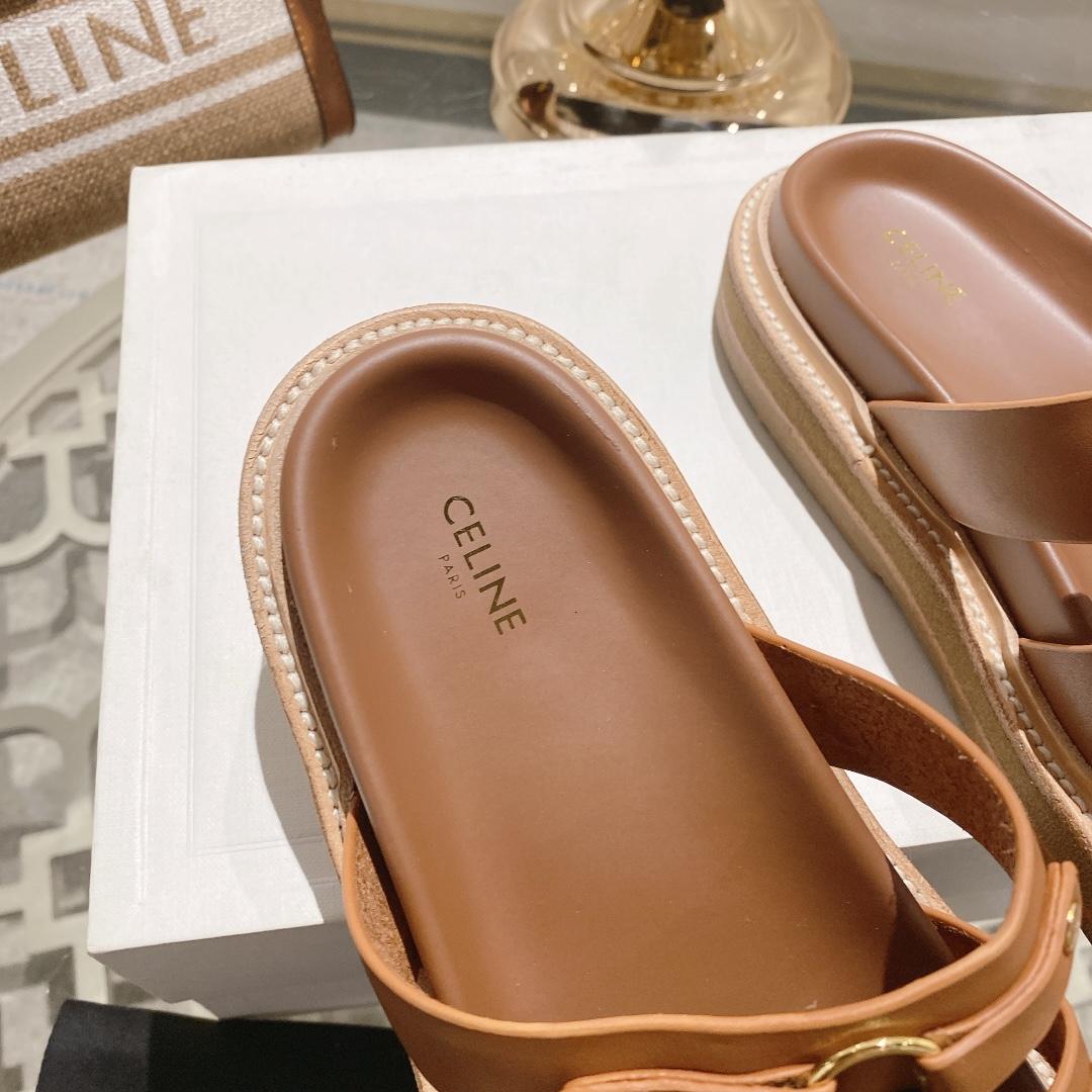 Celine Slides Tippi In Calfskin - DesignerGu