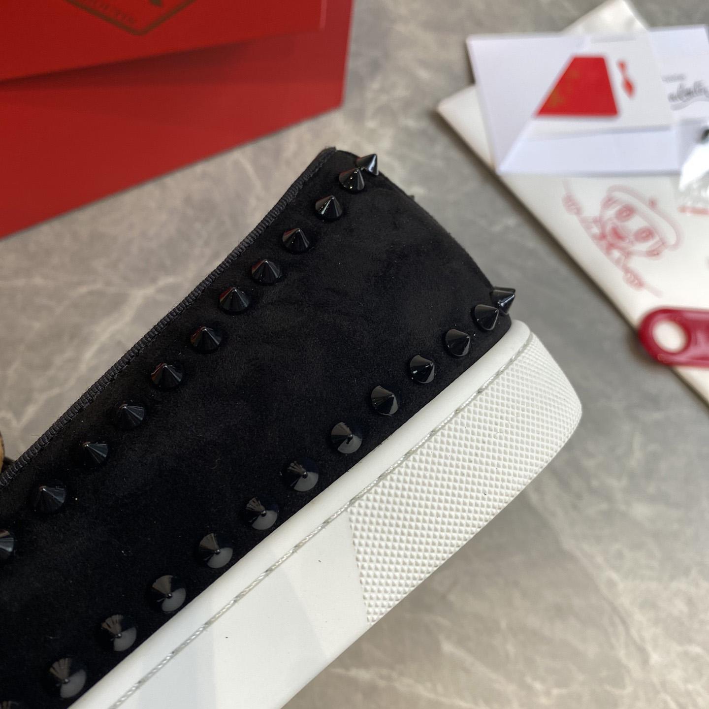 Christian Louboutin Stud Embellished Slip-On Loafers - DesignerGu