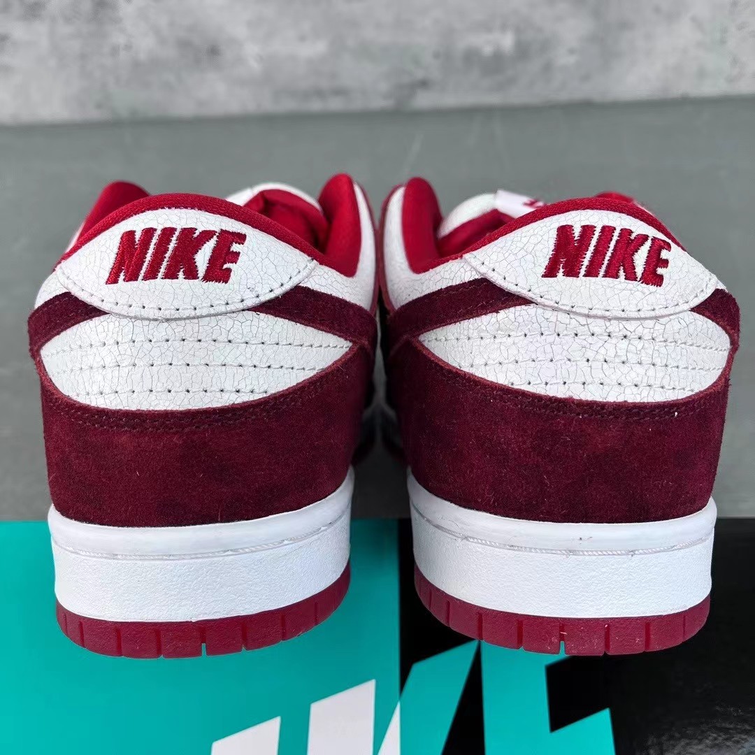 Nike Sb Dunk Low “City Of Love” Sneaker    313170-662 - DesignerGu