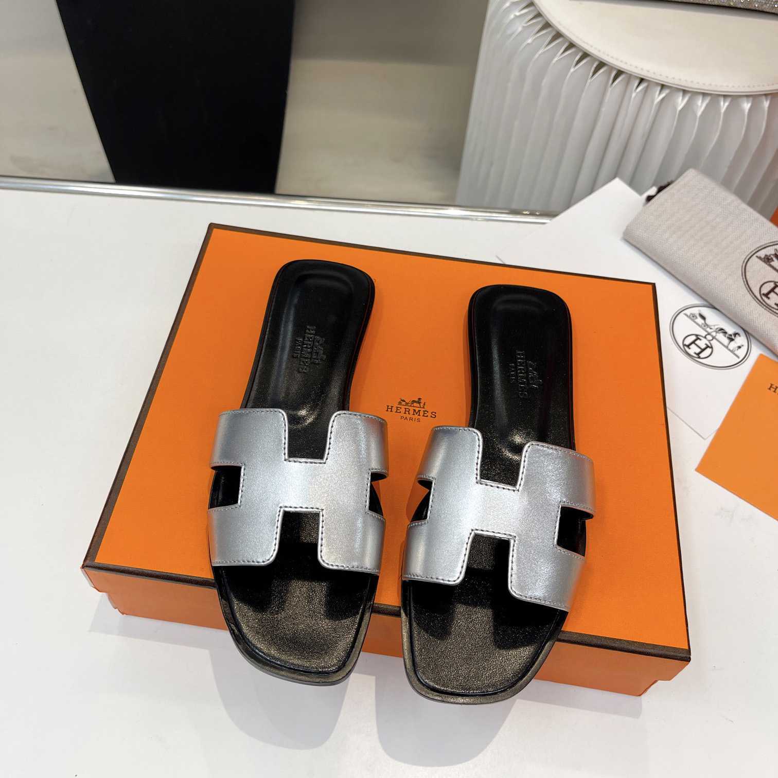 Hermes Oran Sandal - DesignerGu