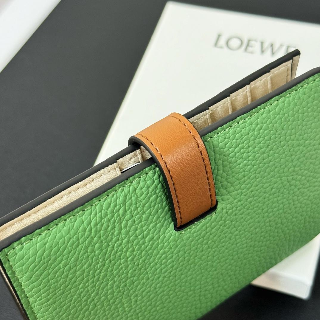 Loewe Medium Vertical Grained-Leather Wallet(14×11cm) - DesignerGu