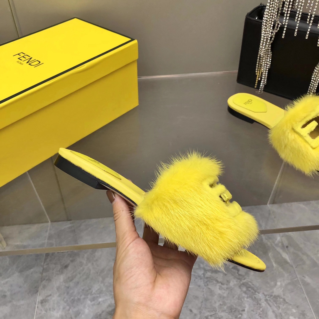 Fendi Baguette Yellow Mink Slides - DesignerGu