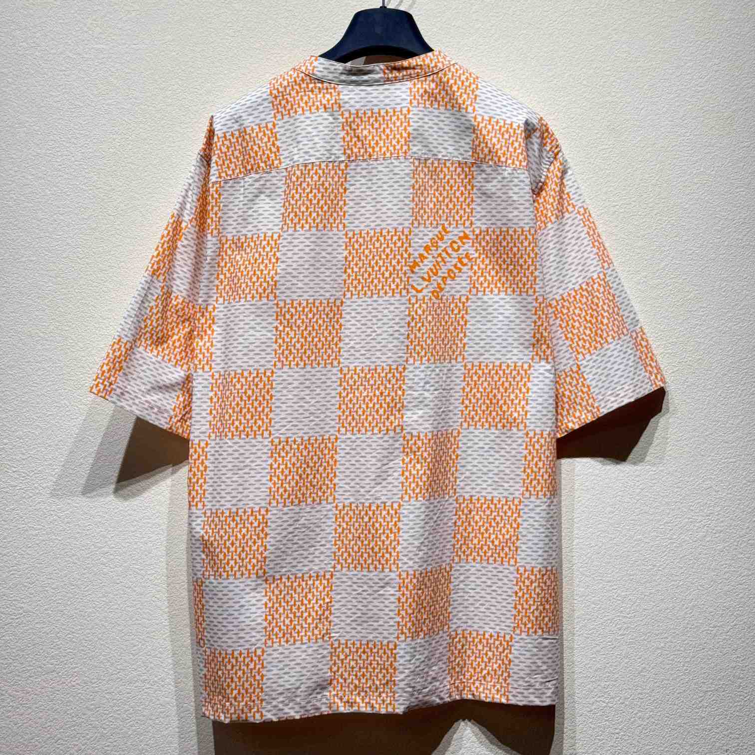 Louis Vuitton Short-Sleeved Officer Collar Shirt    1AFJCG - DesignerGu