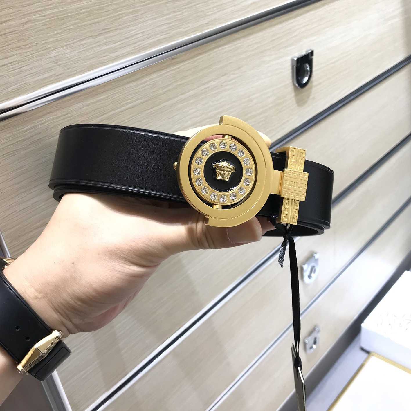 Versace Leather Belt   35mm - DesignerGu