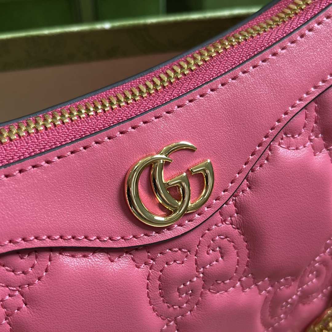 Gucci GG Matelassé Handbag(25-15-8cm) - DesignerGu