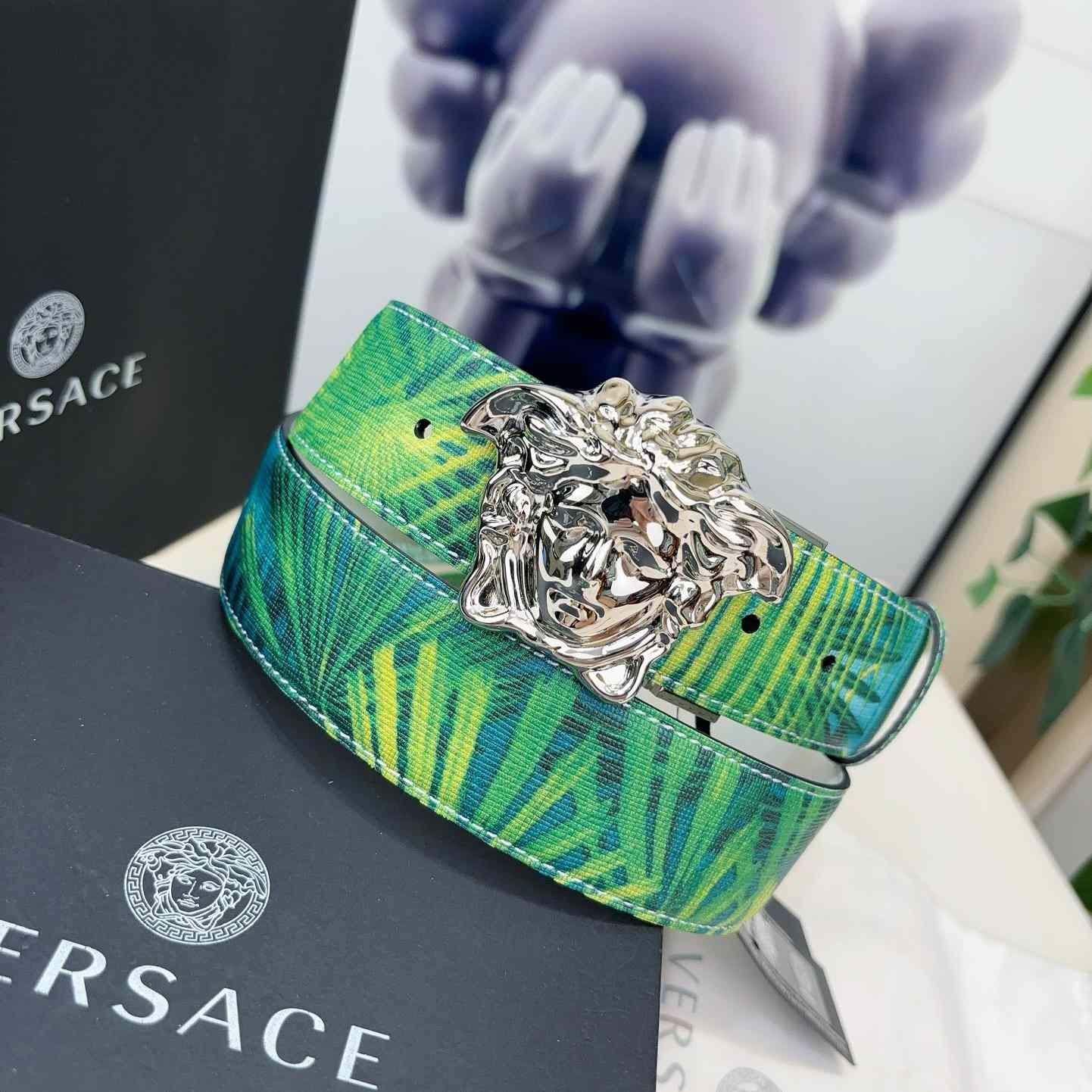 Versace Tiger La Medusa Leather Belt   40mm - DesignerGu