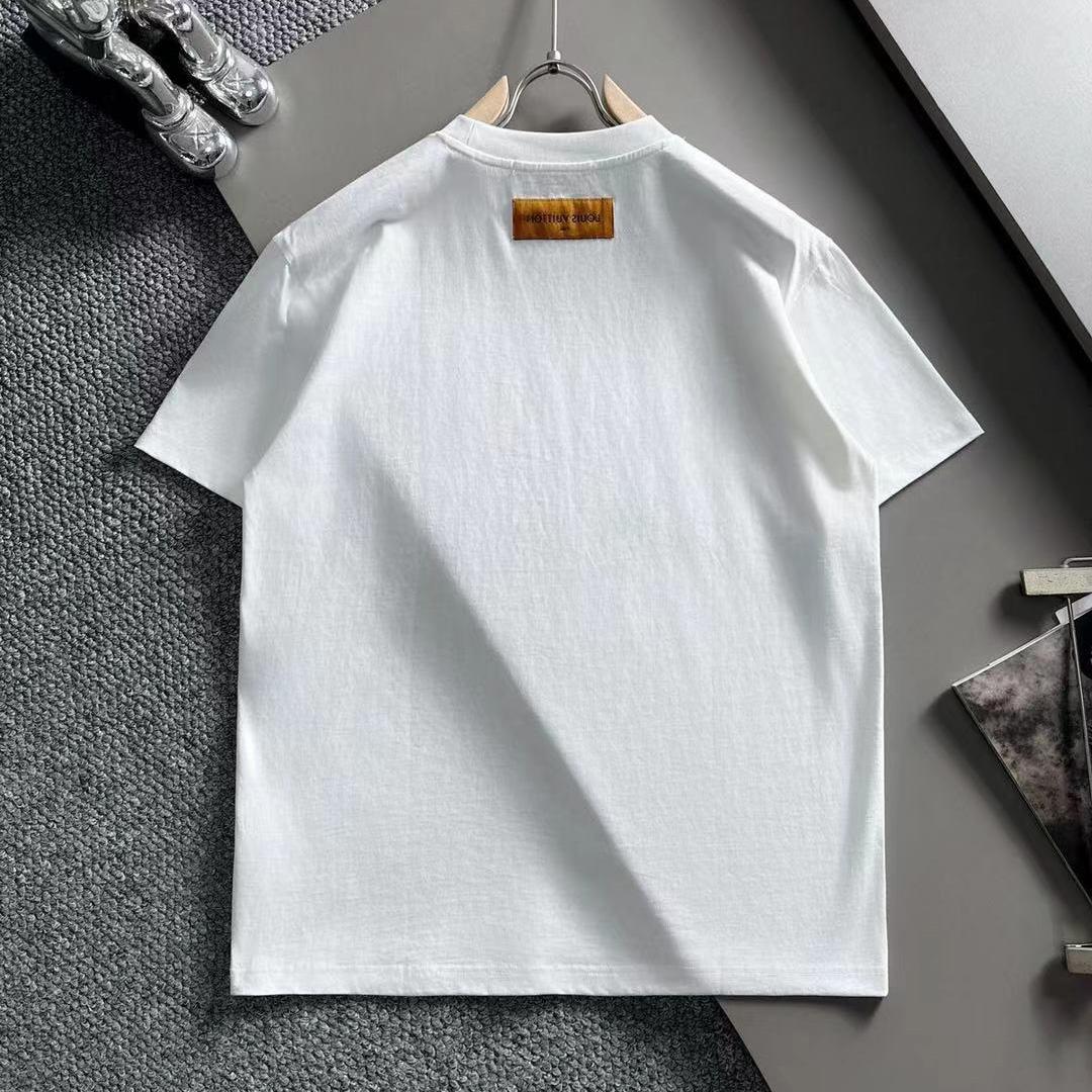 Louis Vuitton Logo T-Shirt      - DesignerGu